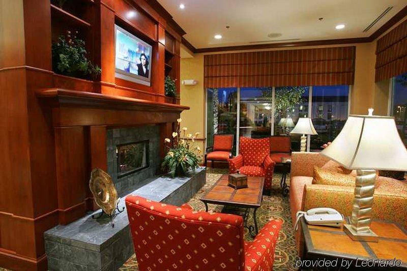 Hilton Garden Inn Кларксбург Інтер'єр фото